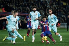 西甲焦点战前瞻：奥萨苏纳 VS 巴伦西亚，谁能拔得头筹？