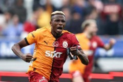 米体：奥斯梅恩交易已完成，那不勒斯要求其两年内不得重返意甲