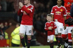 错失三冠王绝佳机会！鲁尼：足总杯输球弗格森两周没搭理我们