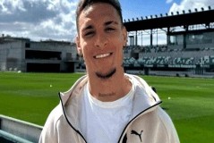 曼联高价引进安东尼，西甲贝蒂斯报价低，降薪分红成难题