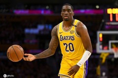 湖人已裁掉米尔顿 为签下斯玛特腾出空间