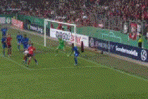 4-0，55岁前曼联主帅滕哈赫发威：率德甲劲旅大捷 迎德国杯开门红