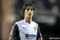 热刺降价抛售布赖恩-希尔，塞尔塔、瓦伦西亚等多队竞逐西甲边锋