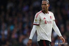 法甲布雷斯特对阵巴黎圣日耳曼意甲克雷莫纳对阵亚特兰大比分预测