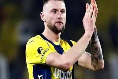 0比1出局！穆里尼奥欧冠梦碎，进攻疲软+引援不力成致命伤