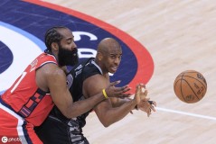 快船还剩一个底薪名额 保罗预计会追随比尔加盟